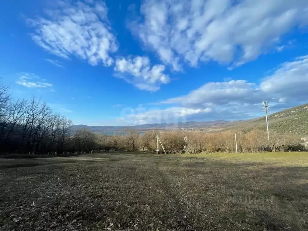 Участок в Севастополь с. Родниковское, ул. Кленовая (10.0 сот.) - Фото 1