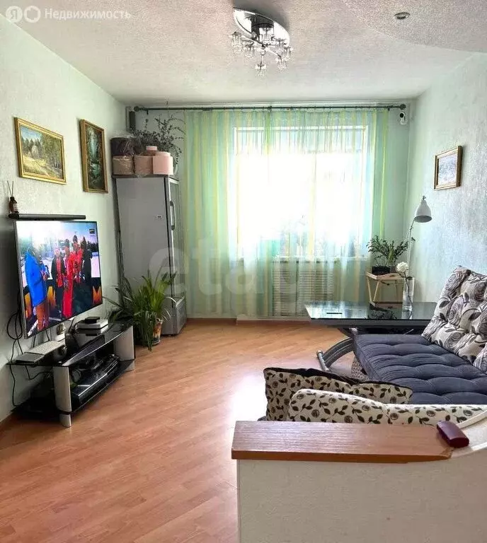 3-комнатная квартира: Сыктывкар, улица Славы, 4 (68.3 м) - Фото 1