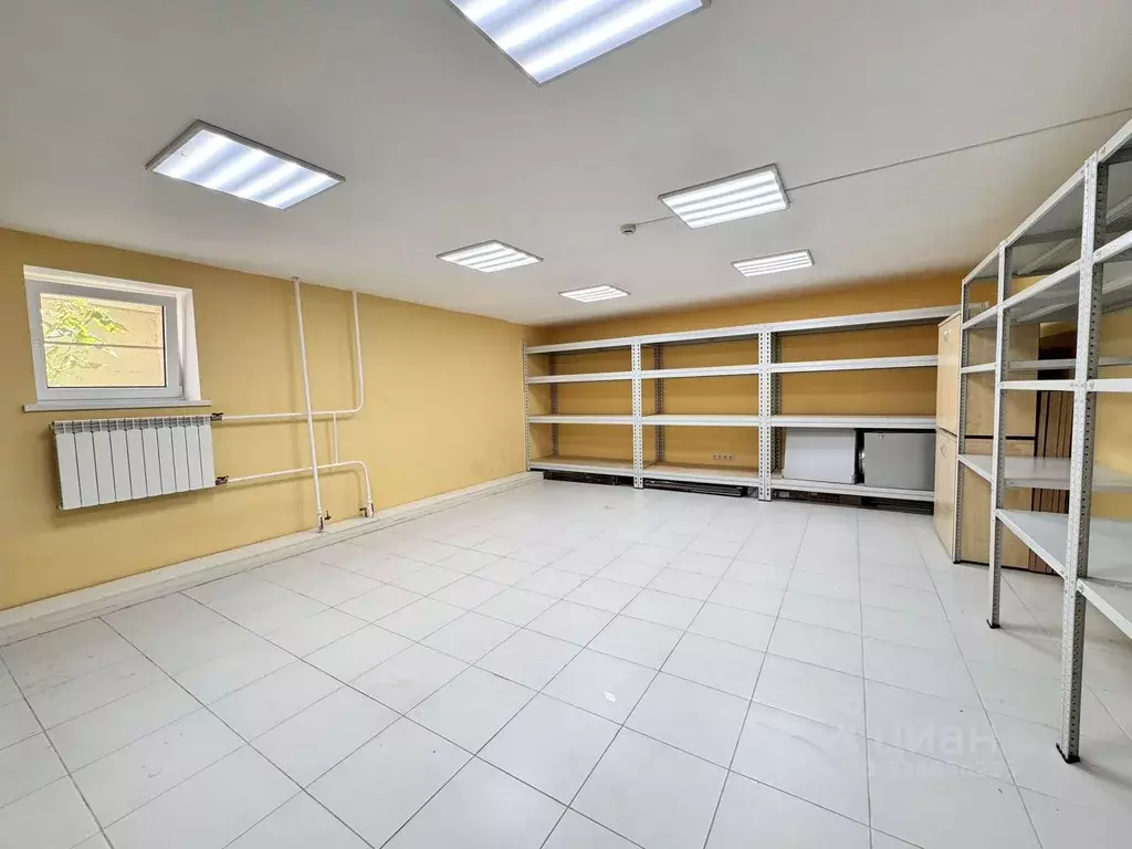 Помещение свободного назначения в Волгоградская область, Волгоград ул. ... - Фото 2