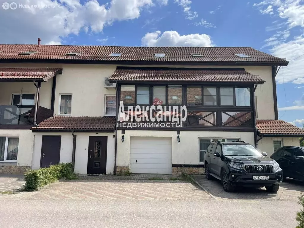 Дом в Токкари, Озёрная улица, 1 (200 м) - Фото 0