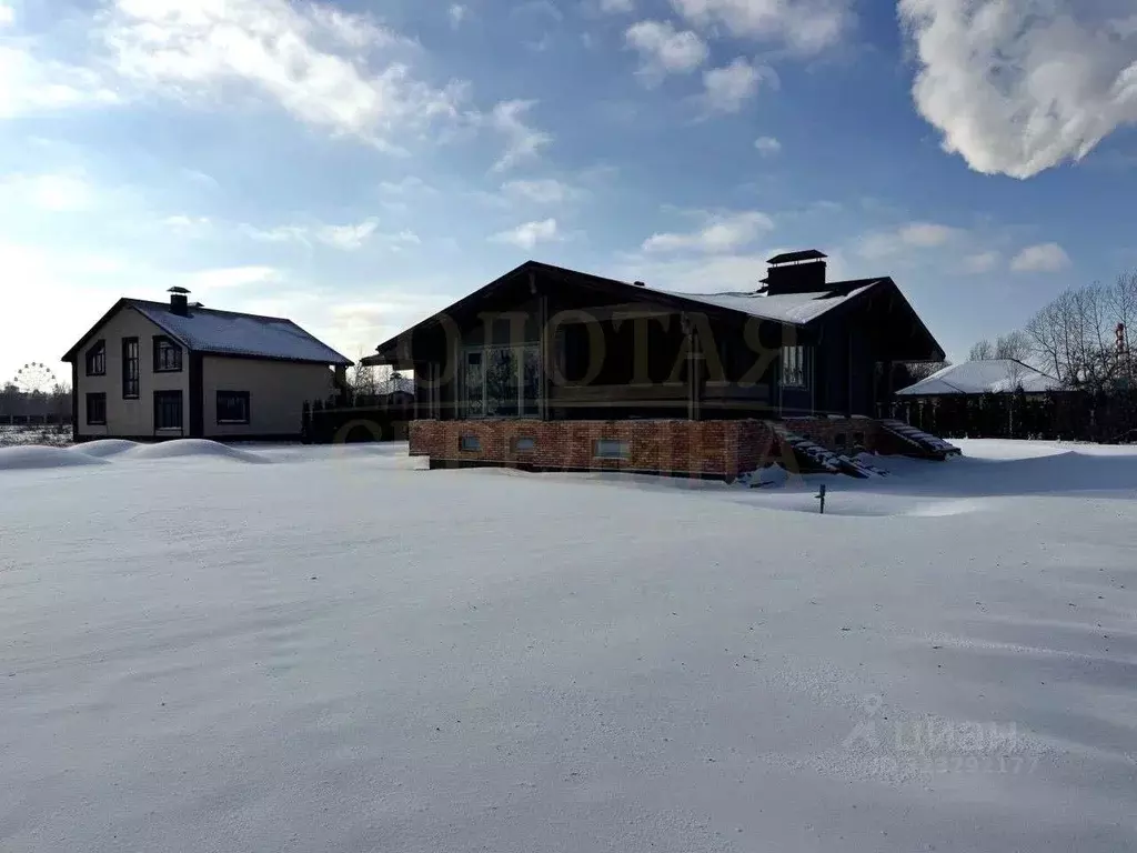 Дом в Белгородская область, Белгород пер. 3-й Корочанский, 14 (370 м) - Фото 2