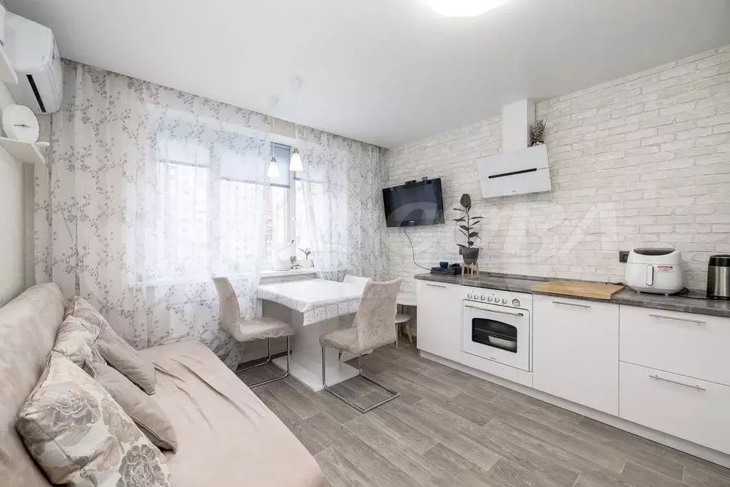 1-к. квартира, 40 м, 5/16 эт. - Фото 1