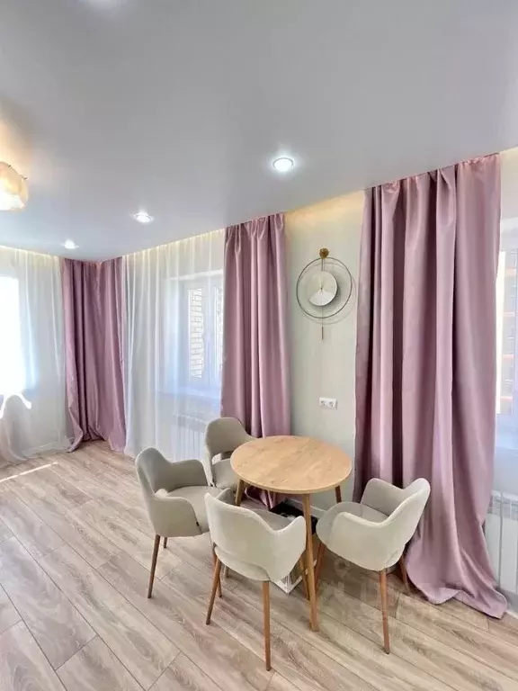 4-к кв. Иркутская область, Иркутск ул. Якоби, 8 (82.0 м) - Фото 1