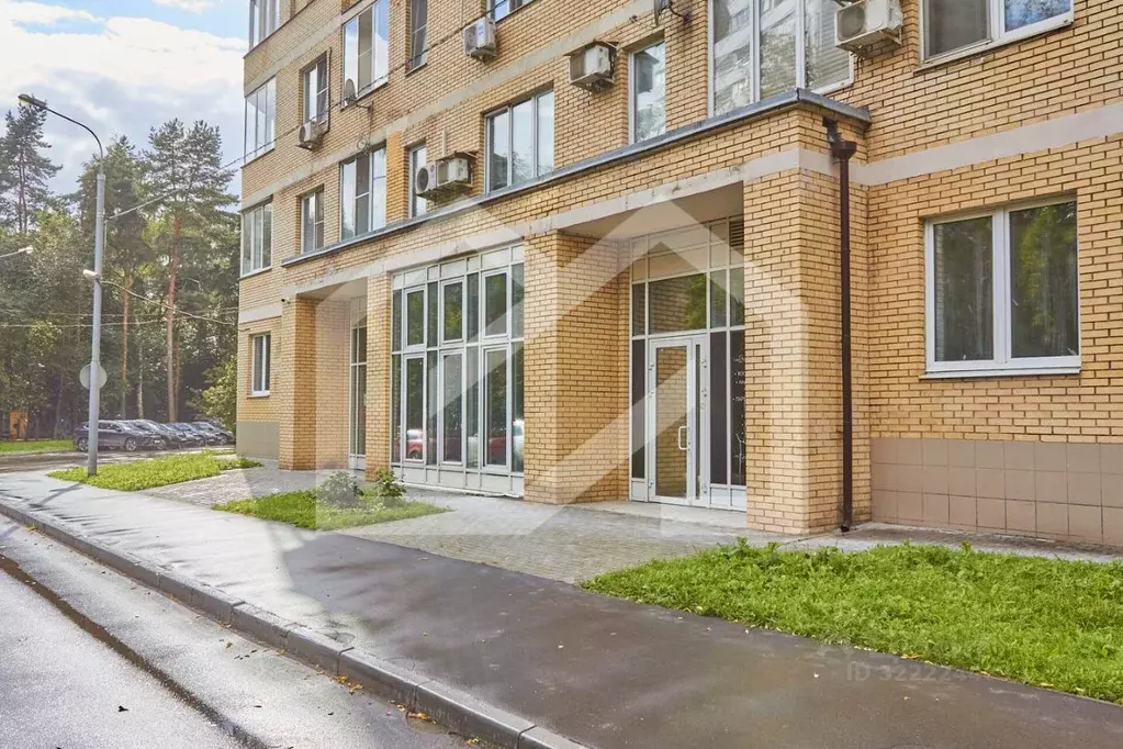 Торговая площадь в Москва Челюскинская ул., 9 (627 м) - Фото 0