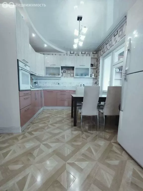 3-комнатная квартира: Якутск, улица Лермонтова, 49 (76.7 м) - Фото 0