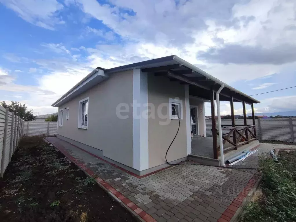 Дом в Крым, Симферопольский район, Трудовское с/пос, с. Денисовка ул. ... - Фото 2