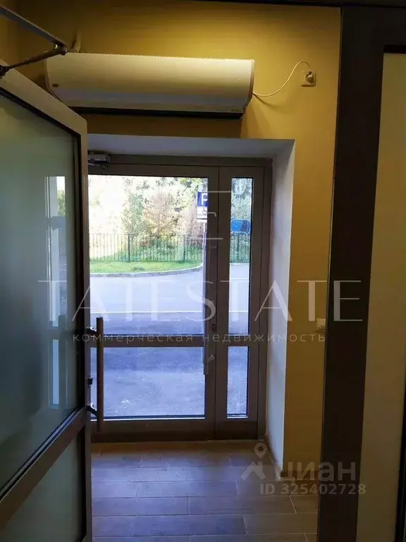 Помещение свободного назначения в Татарстан, Казань ул. Фикрята ... - Фото 2