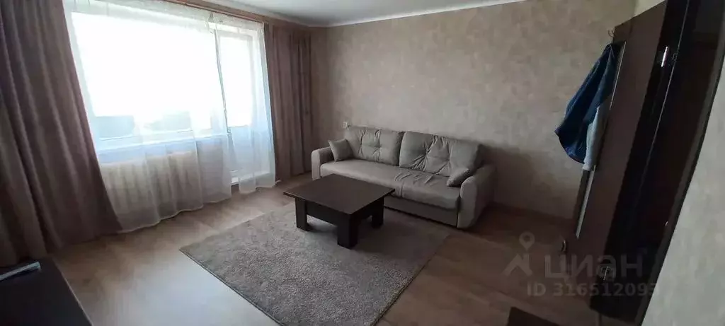 2-к кв. Свердловская область, Ревда ул. Павла Зыкина, 11 (53.0 м) - Фото 0