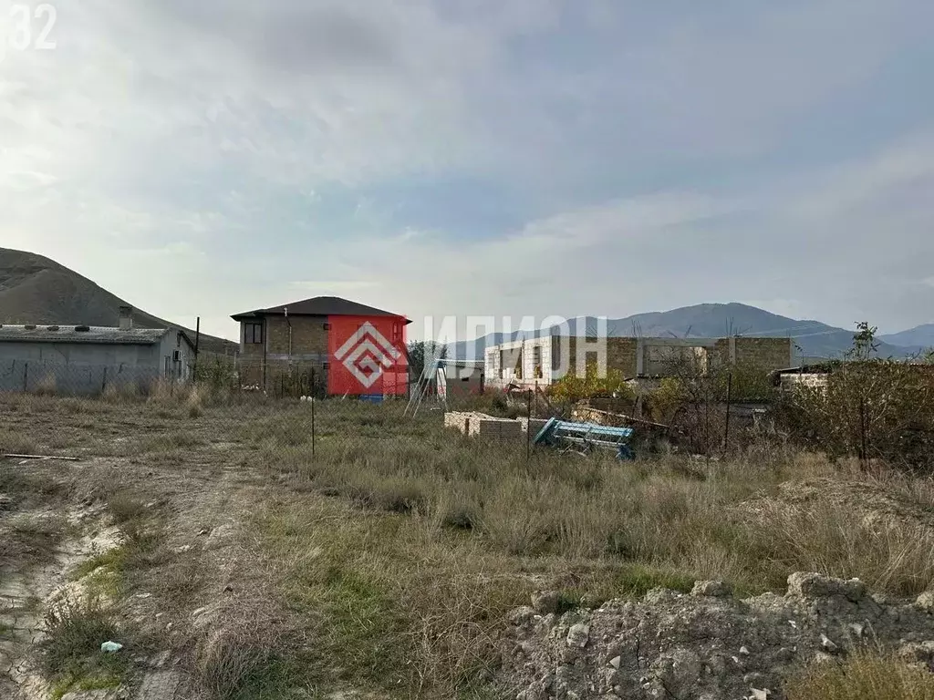 Участок в Крым, Судак ул. Манджил (5.8 сот.) - Фото 0