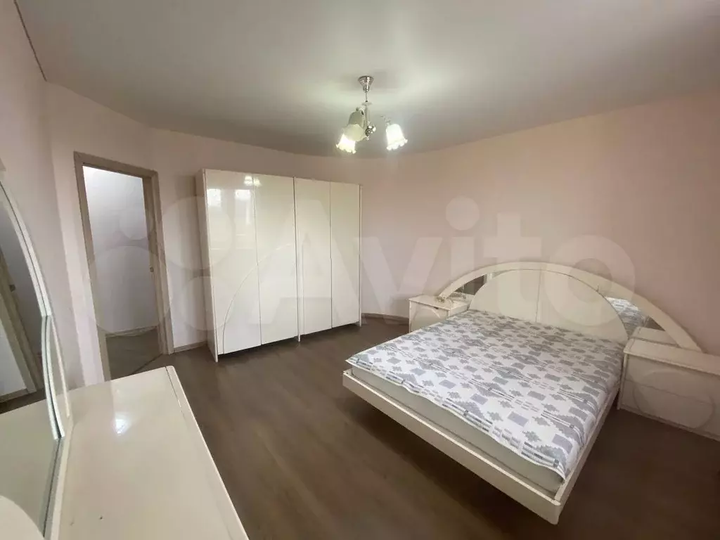 3-к. квартира, 107 м, 7/9 эт. - Фото 0