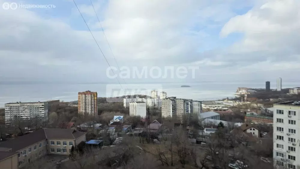 2-комнатная квартира: Владивосток, улица Чкалова, 24 (50.5 м) - Фото 1