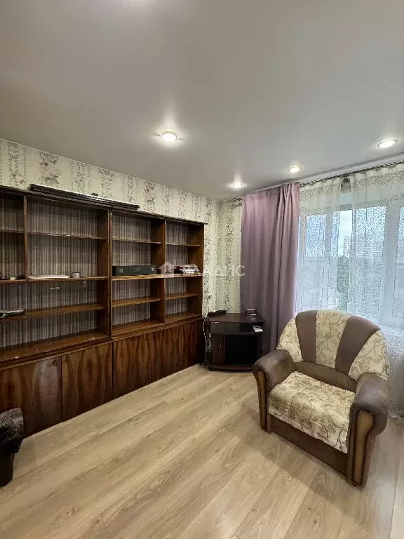 Продается 3-комнатная квартира - Фото 2