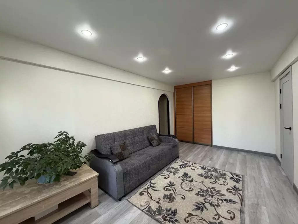 4-к кв. Иркутская область, Иркутск ул. Баумана, 228 (61.0 м) - Фото 2