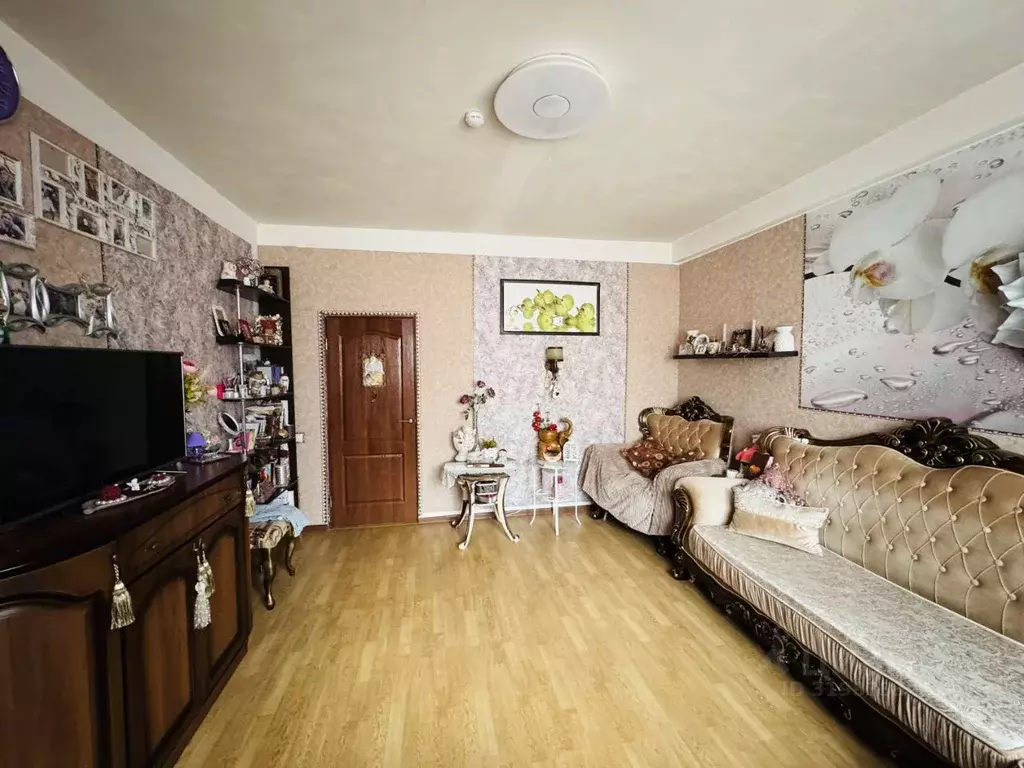 2-к кв. Крым, Симферополь ул. Батурина, 203 (60.0 м) - Фото 1