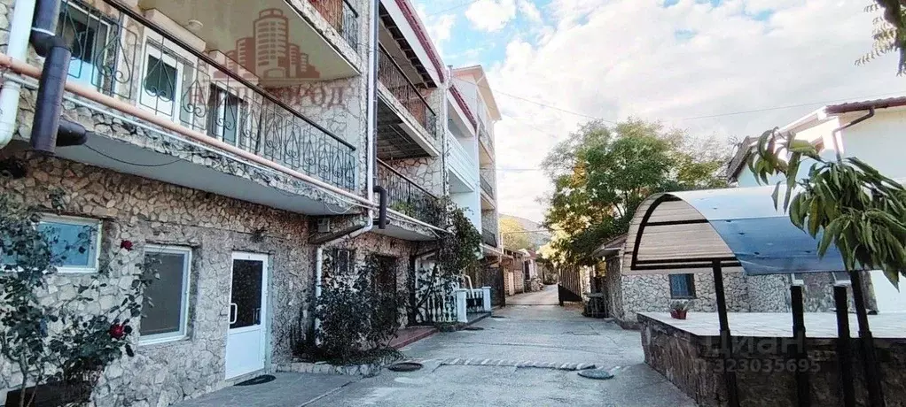 Таунхаус в Крым, Феодосия  (210 м) - Фото 2