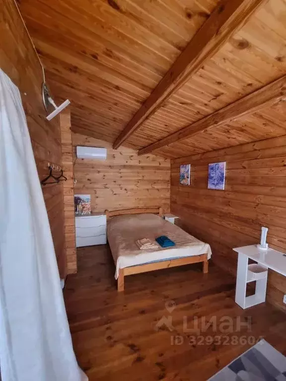 Дом в Крым, Сакский район, Молочненское с/пос, с. Витино ул. ... - Фото 1