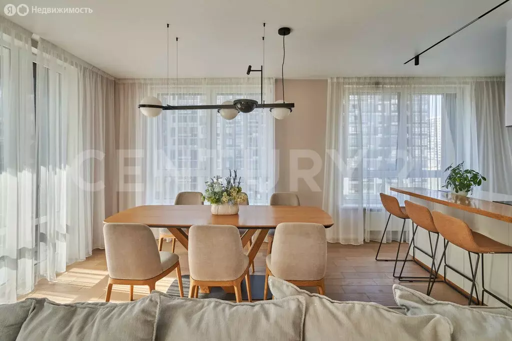4-комнатная квартира: Санкт-Петербург, проспект Героев, 31 (140 м) - Фото 0