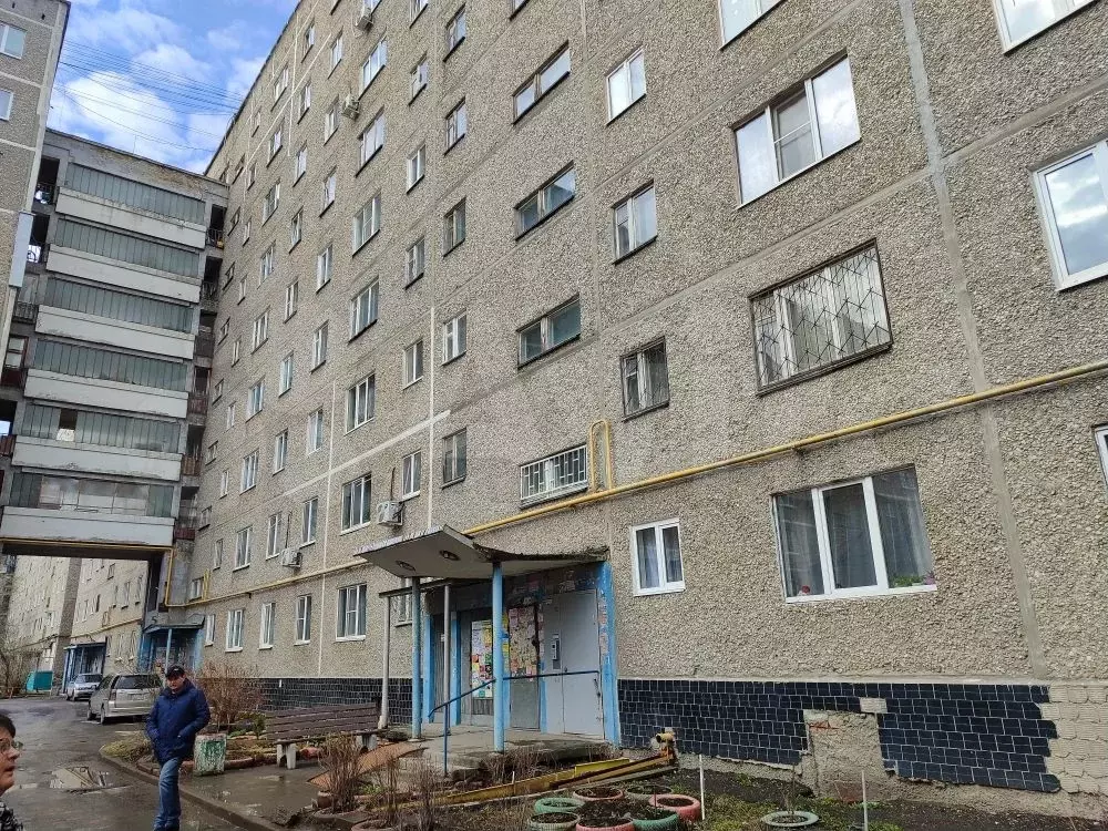 Комната 10,6 м в 3-к., 2/9 эт. - Фото 0