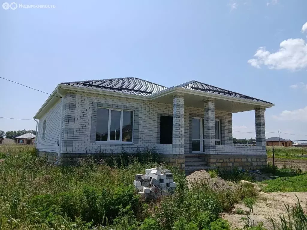 Дом в Михайловск, коттеджный посёлок Адмирал, Головищенская улица (130 ... - Фото 1