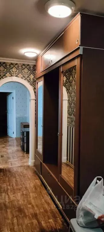 3-к кв. Ленинградская область, Коммунар Гатчинский район, Садовая ул., ... - Фото 1