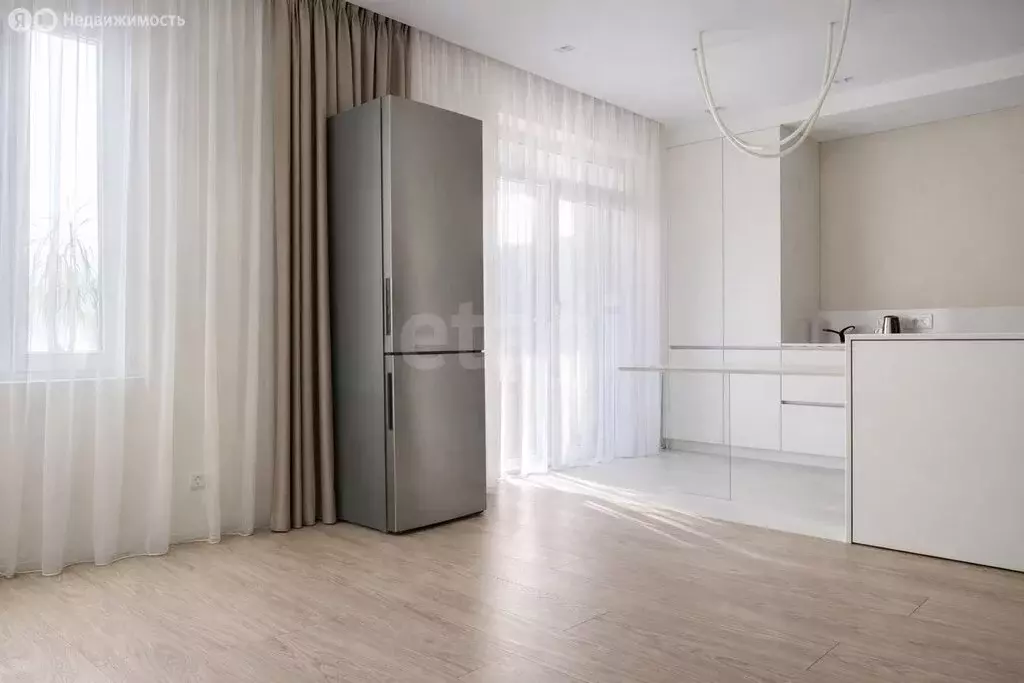 2-комнатная квартира: Чебоксары, Нижегородская улица, 2к1 (77.3 м) - Фото 2