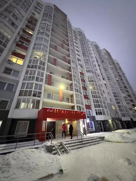 2-к кв. Алтайский край, Барнаул Взлетная ул., 97 (70.0 м) - Фото 1