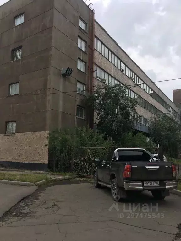 Помещение свободного назначения в Иркутская область, Братск ул. ... - Фото 1