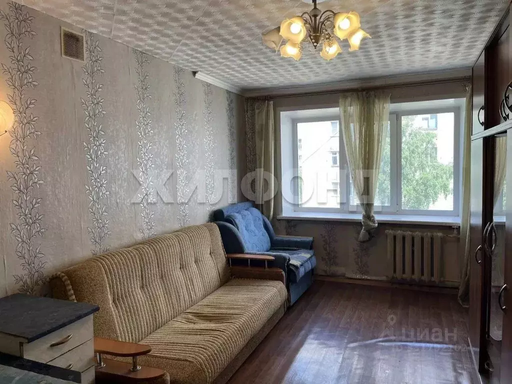 Комната Новосибирская область, Новосибирск ул. Ватутина, 6 (17.0 м) - Фото 1