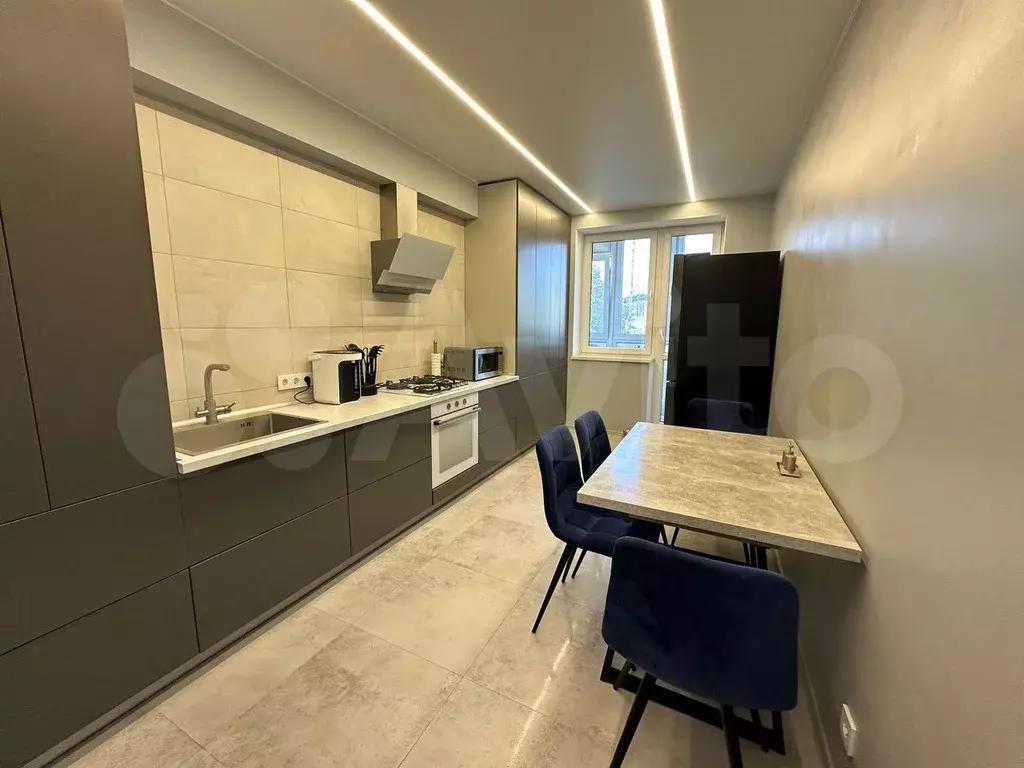 2-к. квартира, 65 м, 2/9 эт. - Фото 0