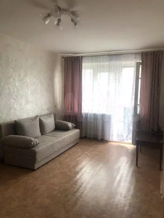 3-к. квартира, 56 м, 3/5 эт. - Фото 0