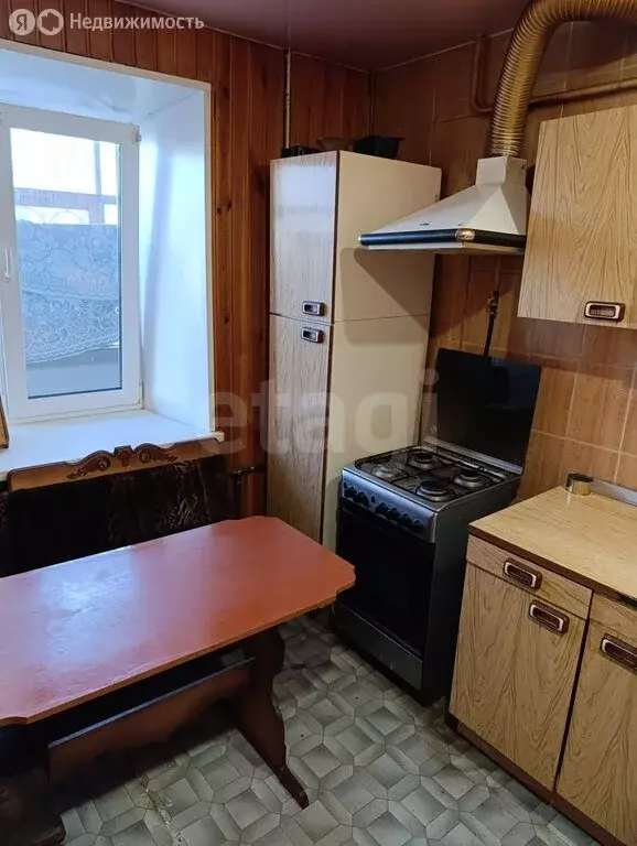 3-комнатная квартира: Кировград, улица Мамина-Сибиряка, 1 (56.5 м) - Фото 1