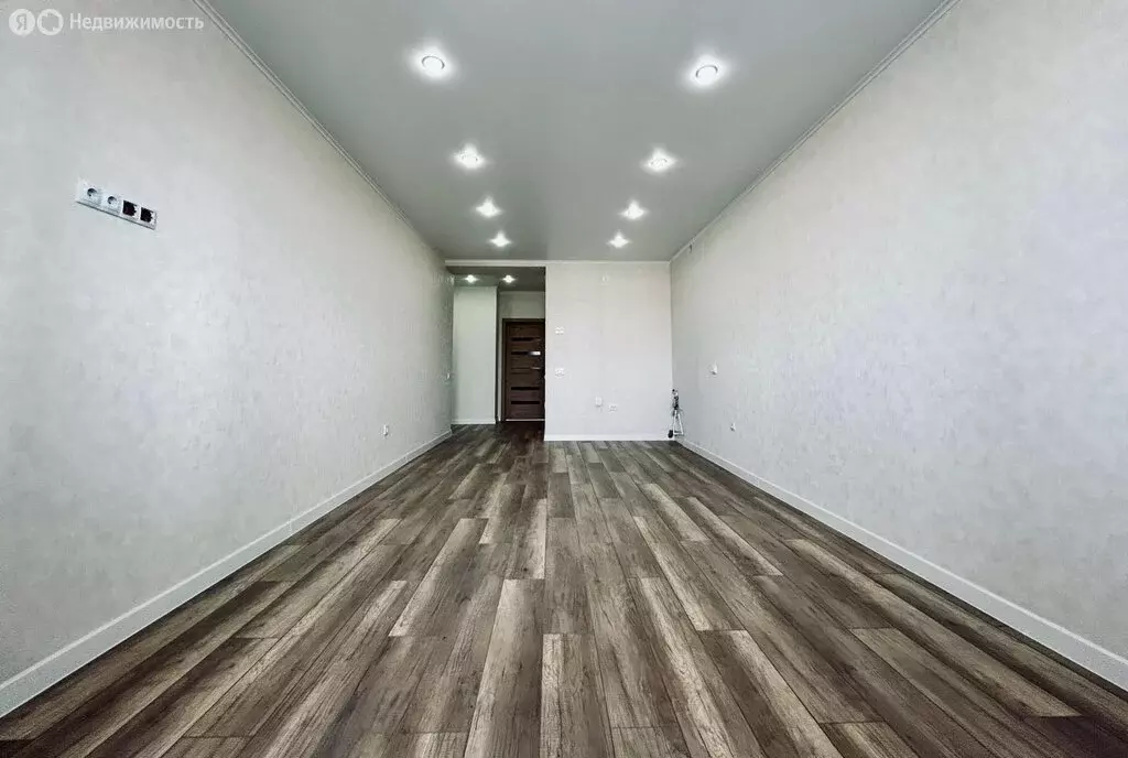 2-комнатная квартира: Черногорск, улица Генерала Тихонова, 11Б (45 м) - Фото 0