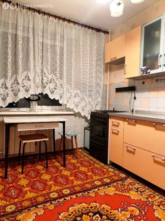 3-комнатная квартира: Кингисепп, Крикковское шоссе, 39 (71.4 м) - Фото 1