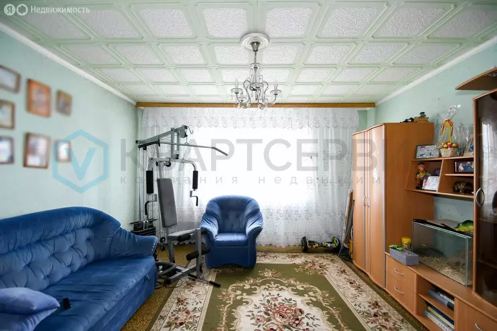 3-комнатная квартира: Омск, улица Дианова, 16к2 (71.4 м) - Фото 0