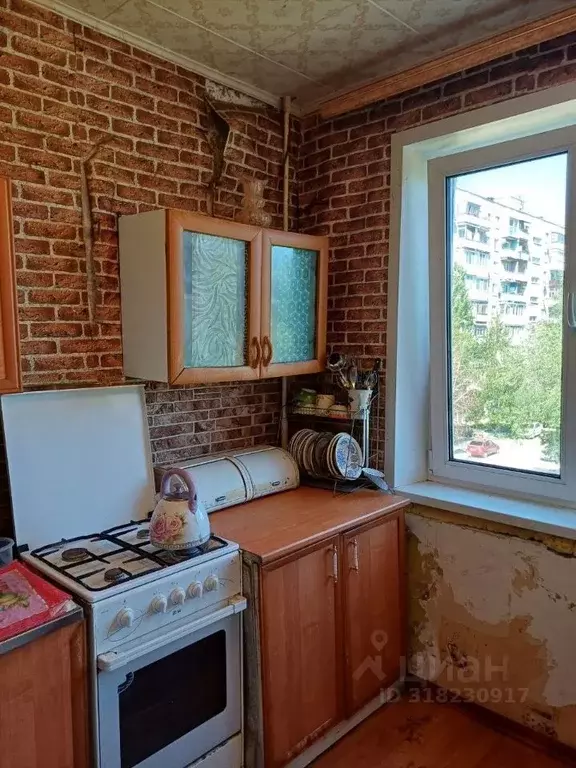 3-к кв. Саратовская область, Энгельс просп. Строителей, 27 (60.0 м) - Фото 1