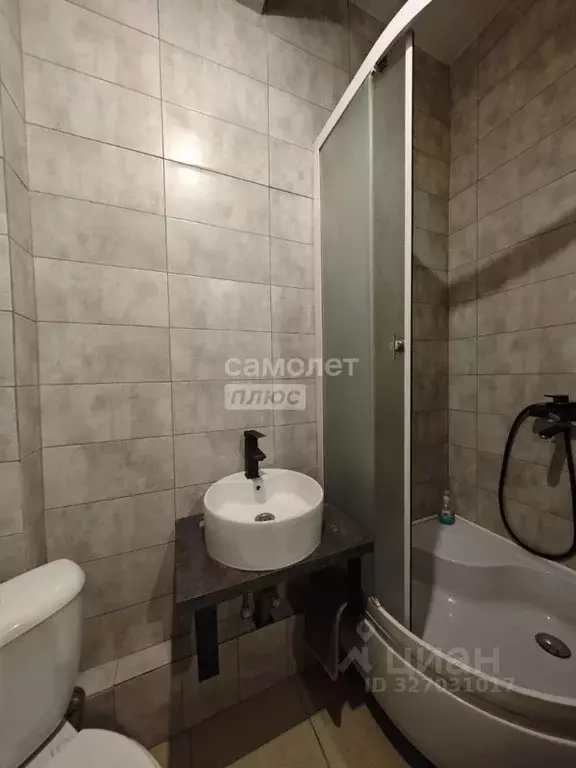 Студия Краснодарский край, Краснодар Музыкальный мкр, ул. Имени Сергея ... - Фото 2