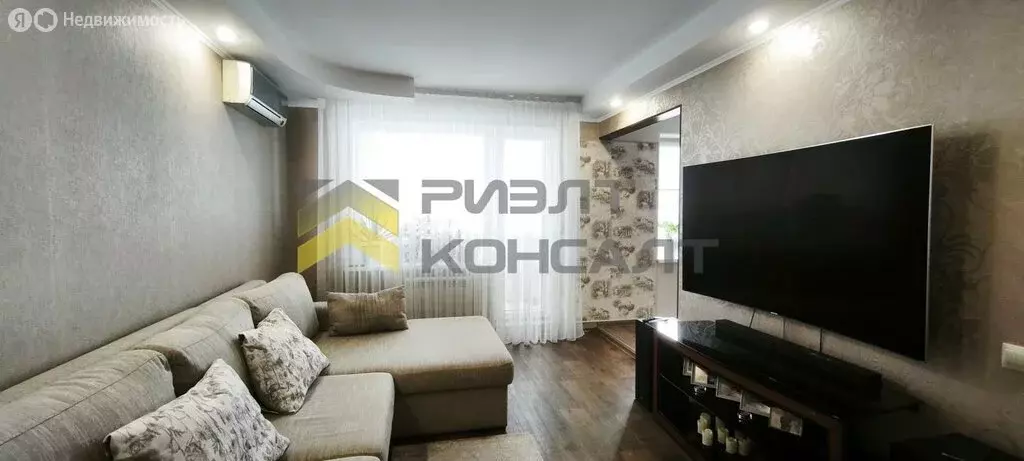 2-комнатная квартира: Омск, Новокирпичная улица, 11 (45 м) - Фото 1