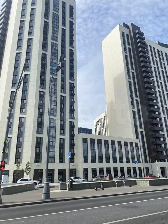 2-к. квартира, 60 м, 15/21 эт. - Фото 0
