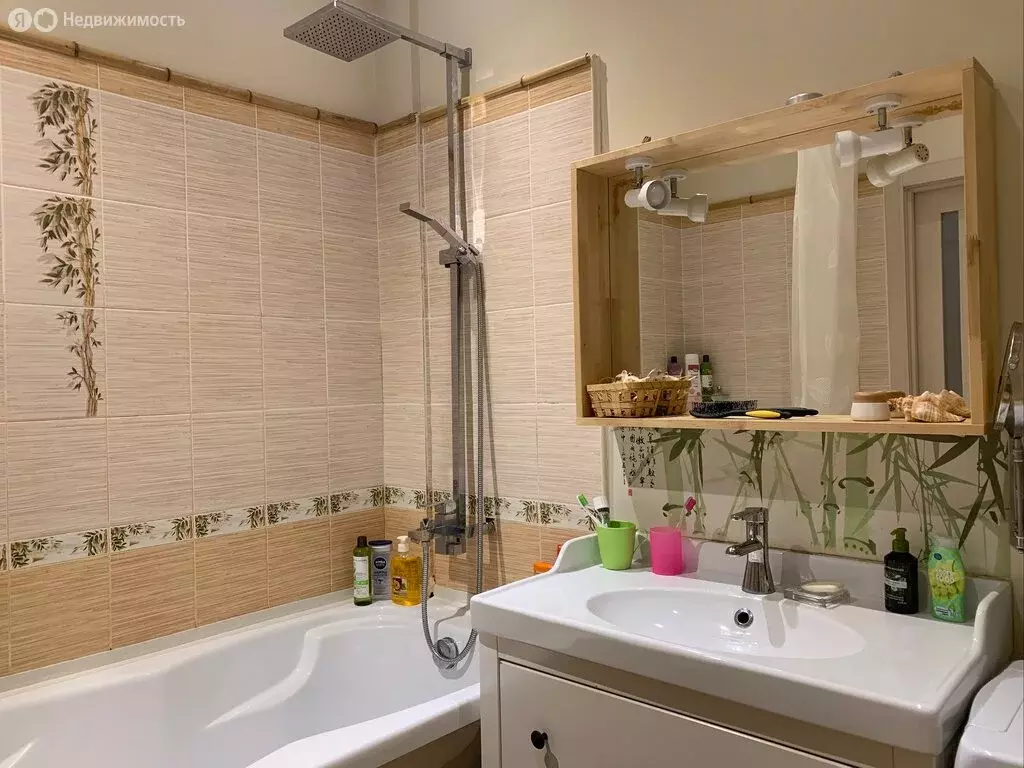 2-комнатная квартира: Кудрово, Областная улица, 1 (53 м) - Фото 0