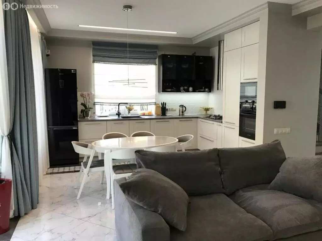 Дом в Зеленоградск, улица Горького (220 м) - Фото 2