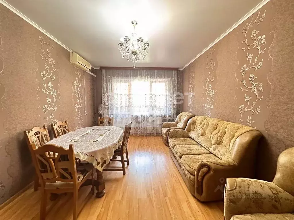 3-к кв. Астраханская область, Астрахань ул. Медиков, 5к1 (68.8 м) - Фото 0