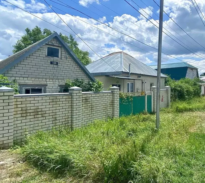 Дом в Ставропольский край, Михайловск Шпаковский район, ул. ... - Фото 1