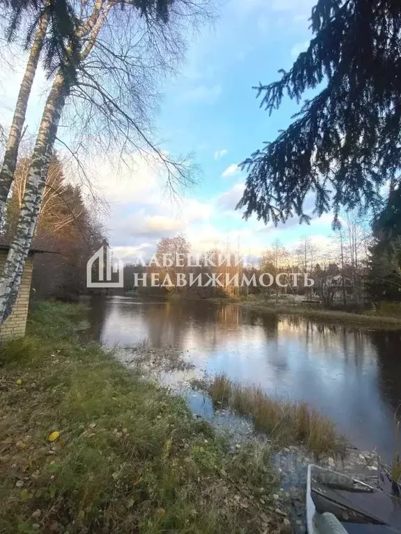 Участок в Ленинградская область, Выборгский район, Советское городское ... - Фото 1