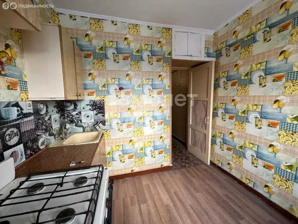 2-комнатная квартира: Омск, микрорайон Городок Нефтяников, улица ... - Фото 2