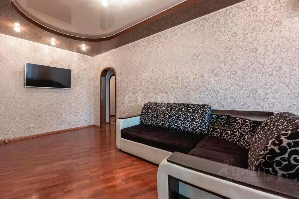 4-к кв. Саха (Якутия), Якутск ул. Курнатовского, 3/5 (94.0 м) - Фото 0