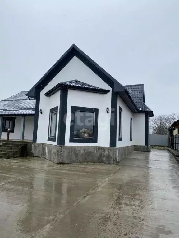 Дом в Краснодарский край, Новороссийск городской округ, Натухаевская ... - Фото 0