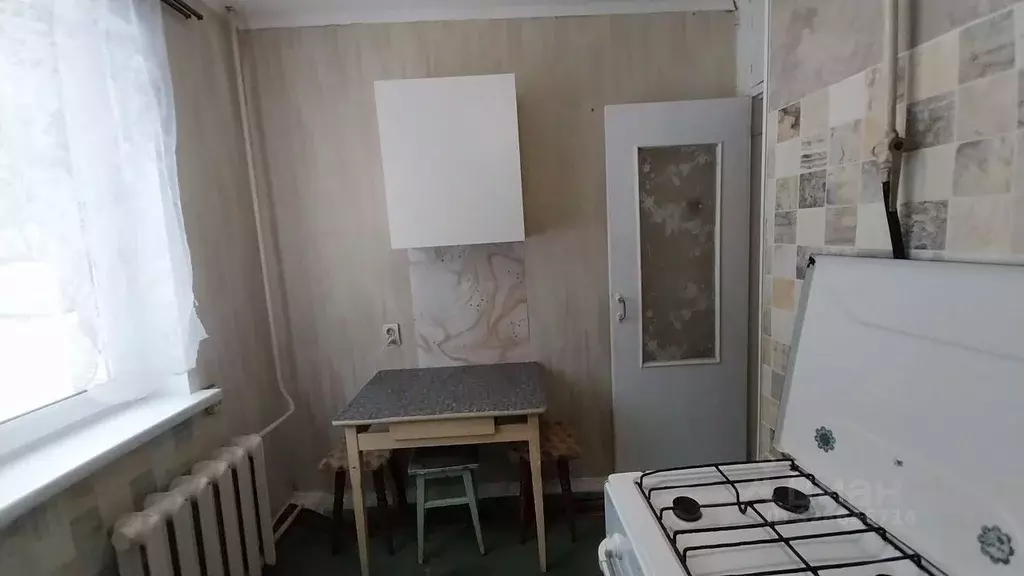 2-к кв. Ленинградская область, Тихвин 1-й мкр, 18 (45.0 м) - Фото 2