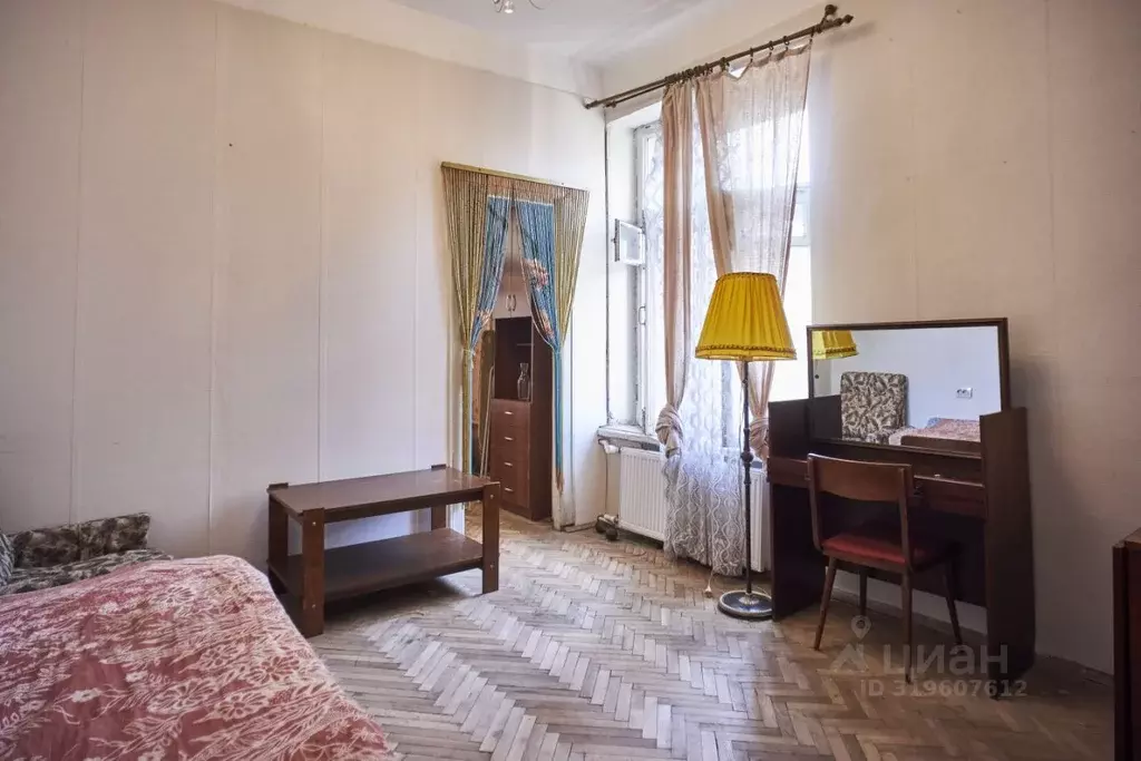 6-к кв. Санкт-Петербург Введенская ул., 14 (145.6 м) - Фото 0