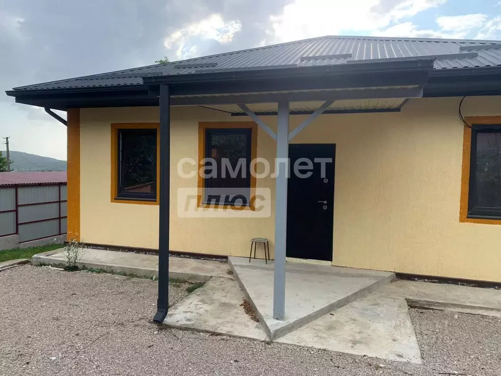 Дом в Краснодарский край, Туапсинский муниципальный округ, с. Тенгинка ... - Фото 1