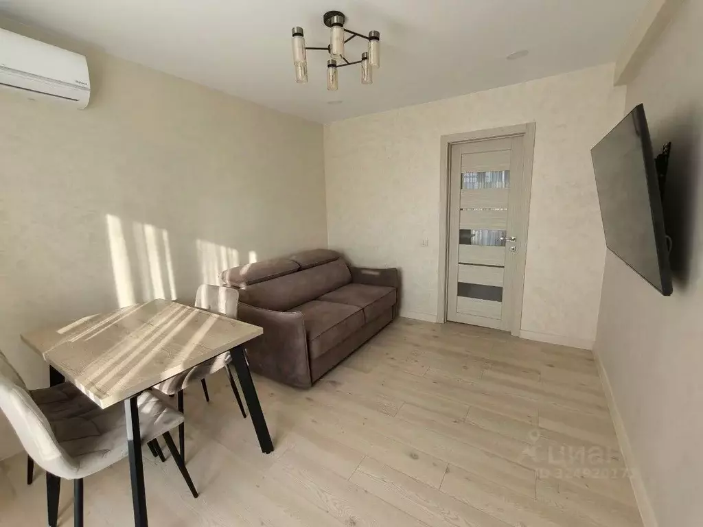 2-к кв. Приморский край, Владивосток просп. 100-летия Владивостока, ... - Фото 1